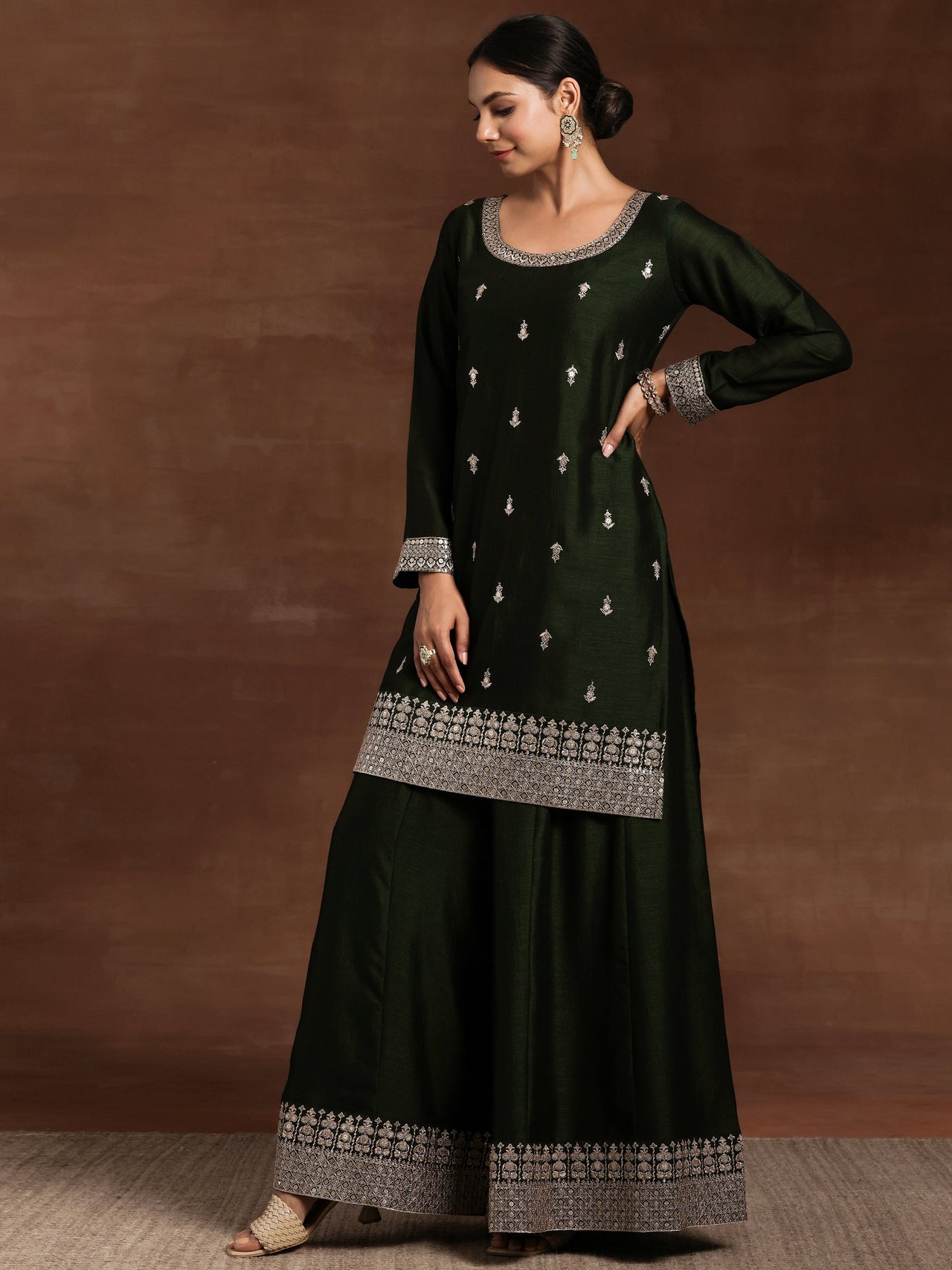 Green Embroidered Silk Blend Straight Suit with Dupatta