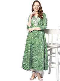 YUFTA Women Green & White Lehariya Print A-Line Kurta
