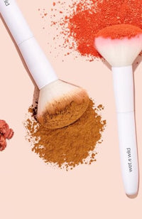 Wet n Wild Vegan Makeup Brush 23.5g- Flat Top Kabuki Soft Brush For Liquid & Mineral Foundation, Blending & Buffing, Ergonomic Handle