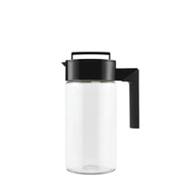 Takeya Patented and Airtight Pitcher Made in the USA, BPA Free Food Grade Tritan Plastic, 1 qt, Black 1 Quart Bottle