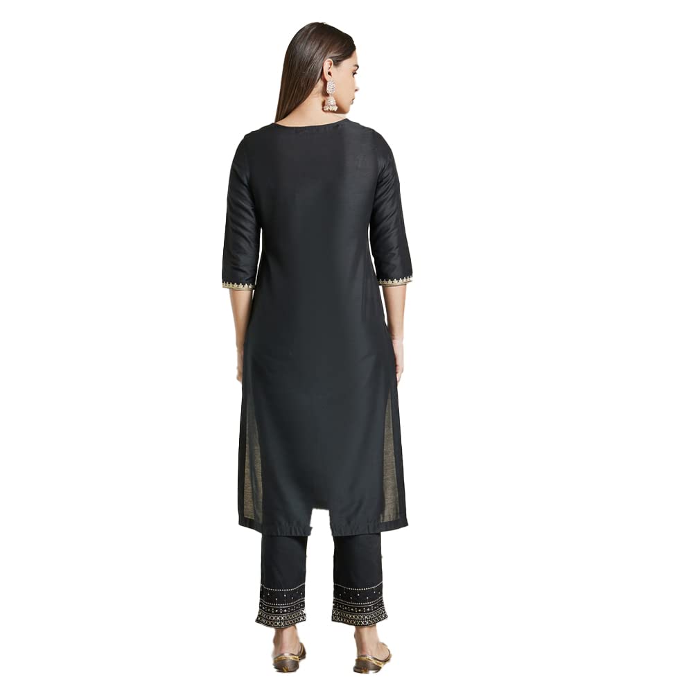 Kashish Women's  Viscose Embroidered Round Neck Straight Fit Kurta