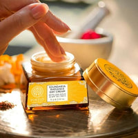 Forest Essentials Soundarya Radiance Day Cream with 24K Gold & SPF 30 | Hyaluronic Acid, Vitamin C & Bakuchiol | Anti Ageing Face Moisturiser for Glowing Skin | For Normal, Dry & Combination Skin
