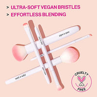 Wet n Wild Makeup Brush, Angled Liner Brush, 4g - White