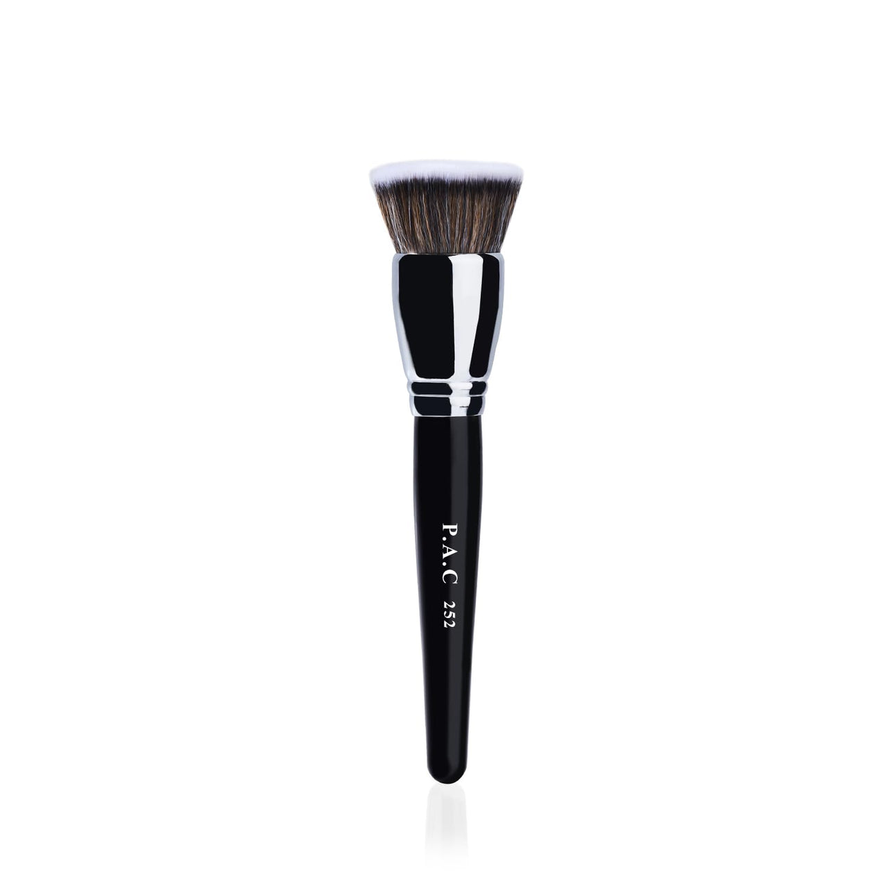 PAC Foundation Blending Brush 252