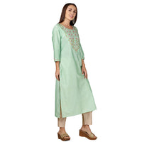 Kashish Women's  Viscose Embroidered Round Neck Straight Fit Kurta