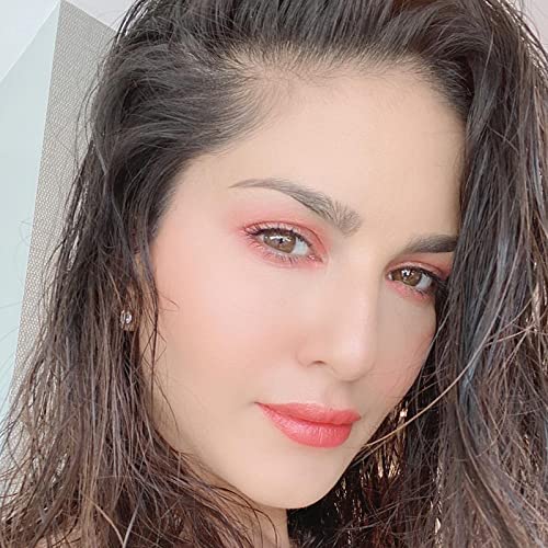 STARSTRUCK BY SUNNY LEONE Glossy Liquid Lip Color, Shimmer Orange | Highly Pigmented, Hi-Shine & Non-Sticky Formula | Lip Gloss For Girls, Women | Stardust