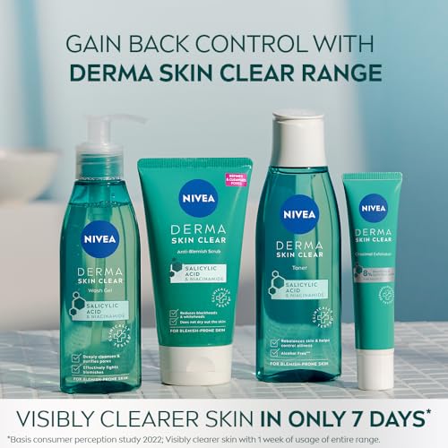 NIVEA Derma Skin Clear Toner (200ml), Cleansing and Hydrating Toner, Salicylic Acid Toner Enriched with Niacinamide to Rebalance the Skin and Remove Impurities, For Blemish-Prone Skin