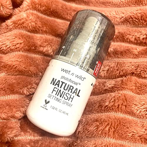 Wet n Wild Photo Focus Setting Spray with Hydrating Formula, for a Dewy Look & Long-lasting Makeup, Anti-creasing and Anti-cracking Effect, with Aloe Vera, Seal the Deal Paraben & Cruelty Free-45ml