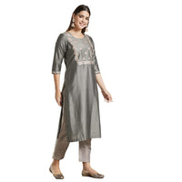 Kashish Women's  Viscose Embroidered Round Neck Straight Fit Kurta