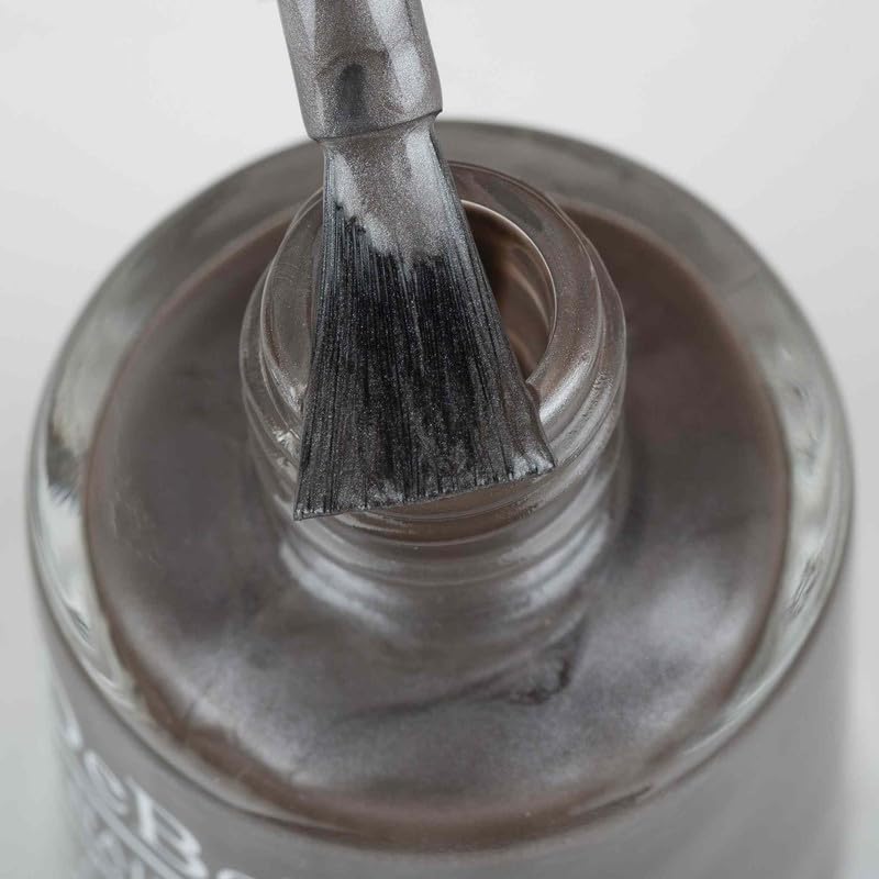 DeBelle Gel Nail Polish Polaris (Dark Metallic Grey Nail Paint)|Non UV - Gel Finish |Chip Resistant | Seaweed Enriched Formula| Long Lasting|Cruelty and Toxic Free| 8ml