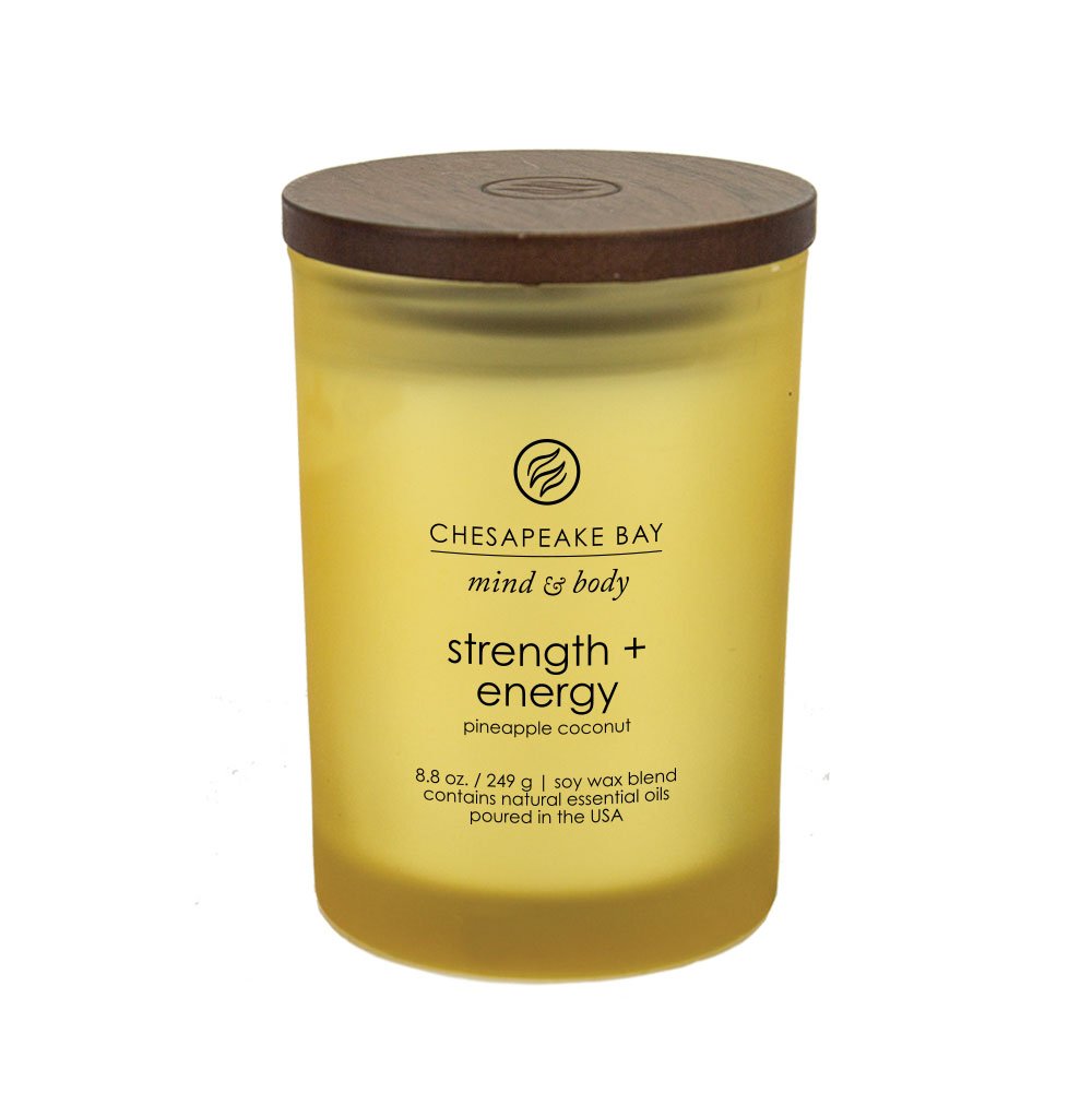 Chesapeake Bay Candle Scented Candle, Strength + Energy (Pineapple Coconut), Medium, Home Décor STRGTH/ENERGY Medium Jar