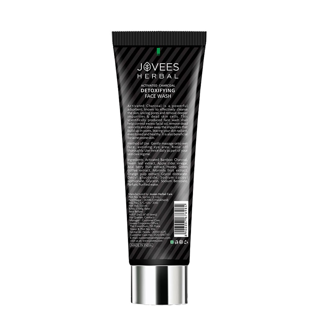Jovees Herbal Activated Charcoal Detoxifying Face Wash For Anti Pollution, Deep Pore Cleansing, Oil Control, Removes Dirt & Impurities | Suitable for Acne Prone Skin 120 ML