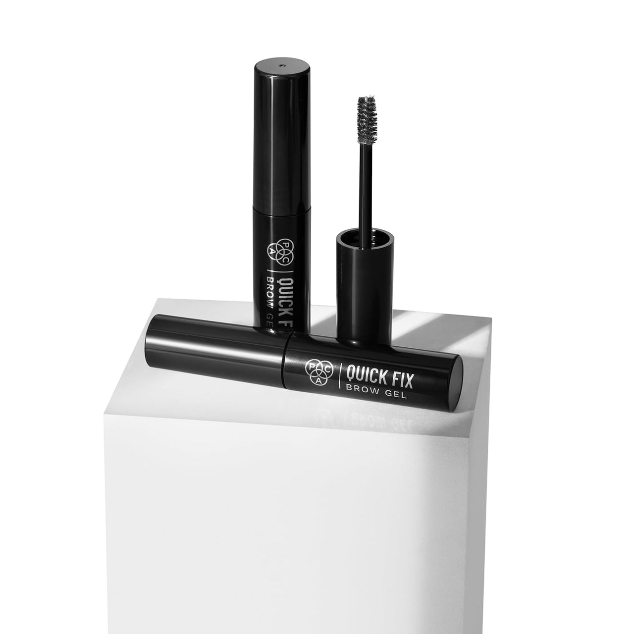 PAC Quick Fix Brow Gel | Fast Drying, Non Sticky Clear Eyebrow Gel | Strong-Hold & Waterproof | Defines & Set Brows |4.5G