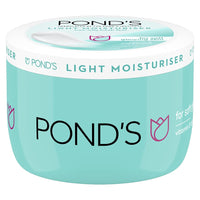 POND's Light Face Moisturizer 200 ml, Daily Lightweight Non-Oily Cream with Vitamin E for Soft Glowing Skin, SPF 15 - With Vitamin C & Niacinamide (Pack of 2)