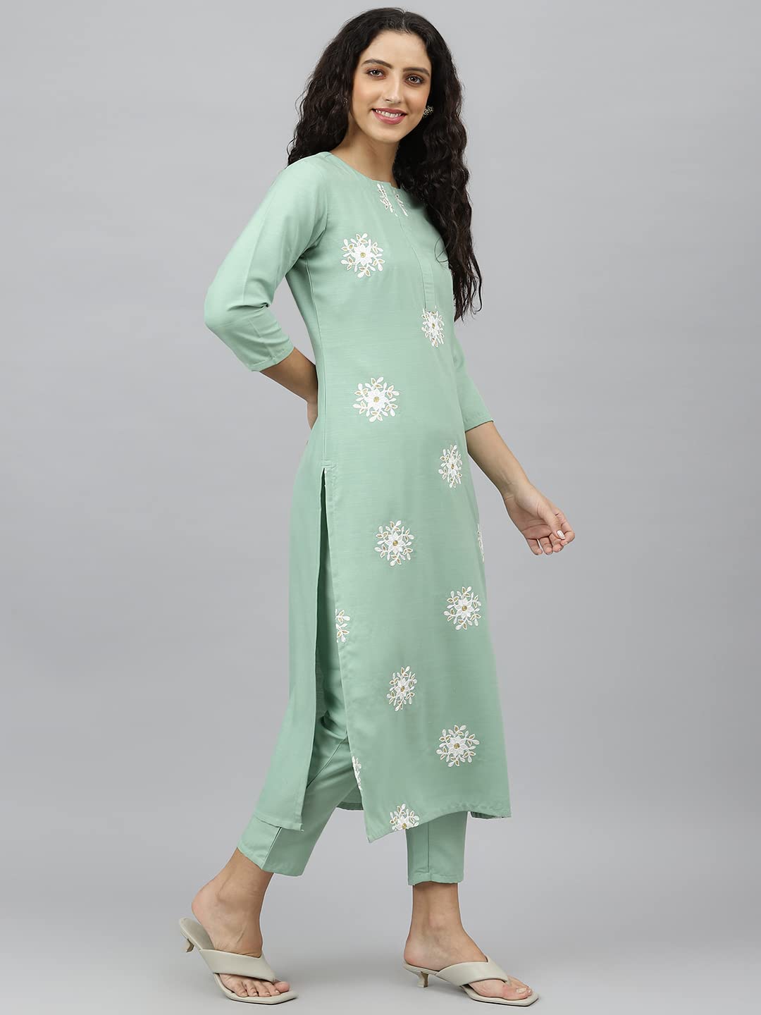 GoSriKi Women Kurta with Pant & Dupatta