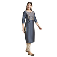 Kashish Women's  Viscose Embroidered Round Neck Straight Fit Kurta