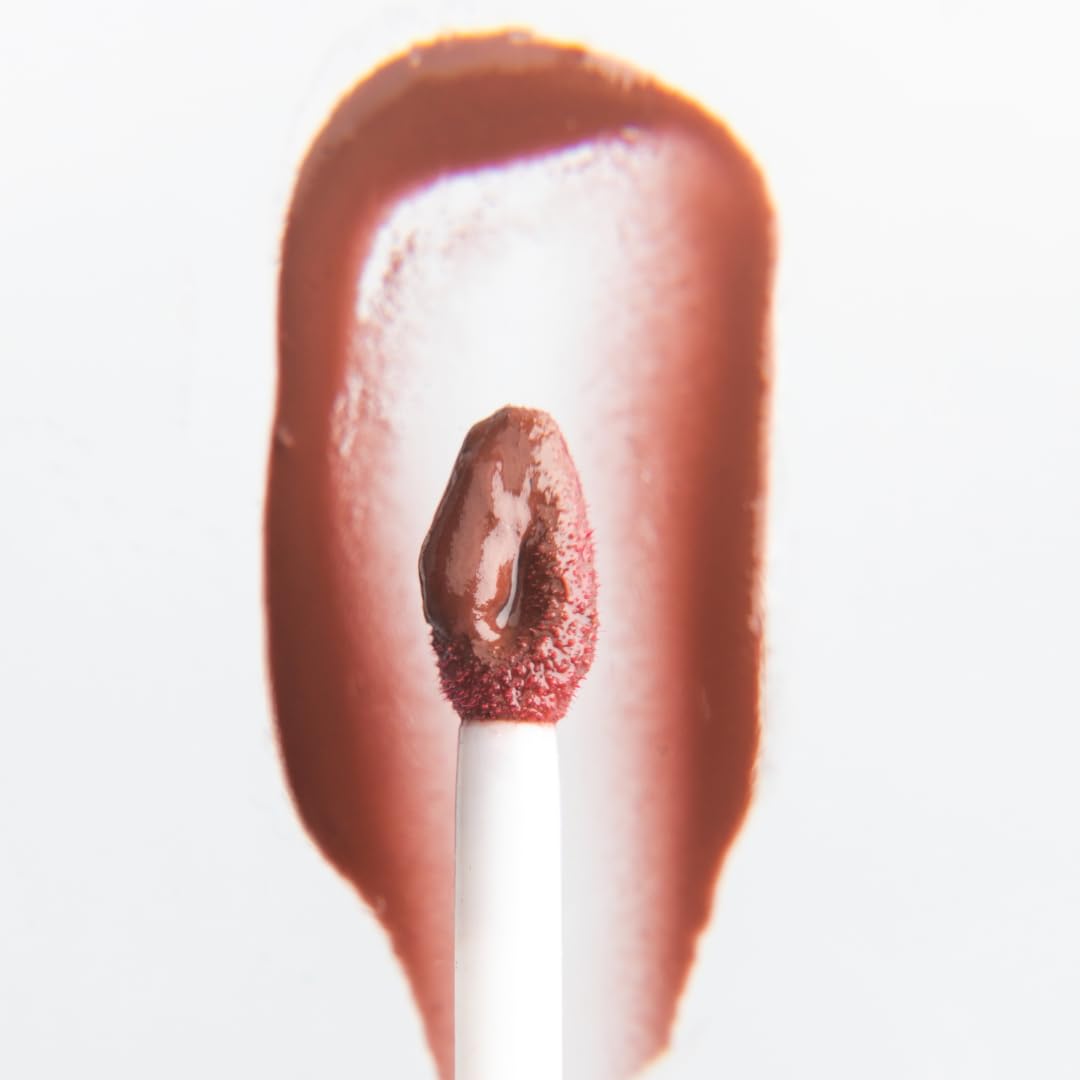 MyHues HyGlow Lip Elixir, Lip Gloss and Oil Hybrid, Nourishing Jojoba, Almond, Squalane 100% (Plant Derived), Shea Butter, Moisturizing, Buildable Colour, Glossy Finish (Mocha Brown (Heer))