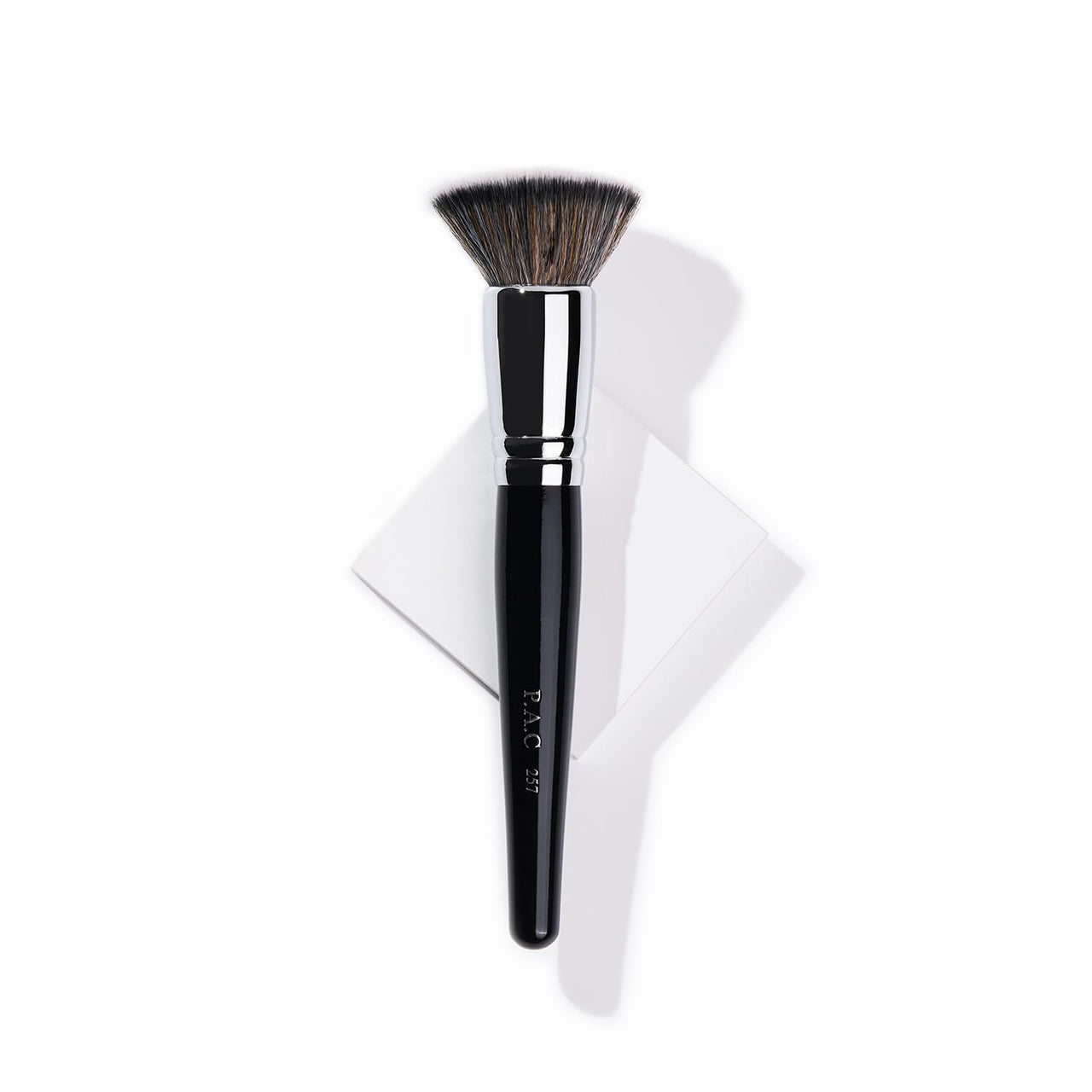 PAC Foundation Blending Brush 257