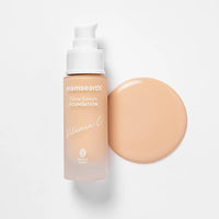 Mamaearth Glow Serum Medium Foundation Dewy With Vitamin C & Turmeric For 12-Hour Long Stay - 01 Ivory Glow - 30 Ml, Normal