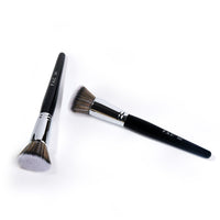 PAC Makeup Kit Foundation Brush | Synthetic Bristle Makeup brush | Face Brush for Cream, Liquid And Powder Formulation | Medium Coverage Application | Black - 1 Brush