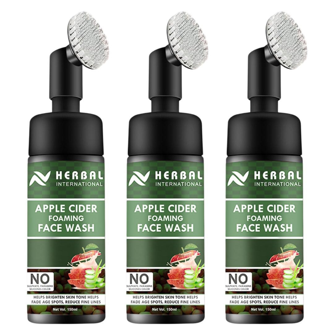 AV Herbal International Apple-Cider Foaming Face Wash with Brush | 150ml | Deep Cleansing and Gentle Exfoliation | Brightens Skin Tone (3)