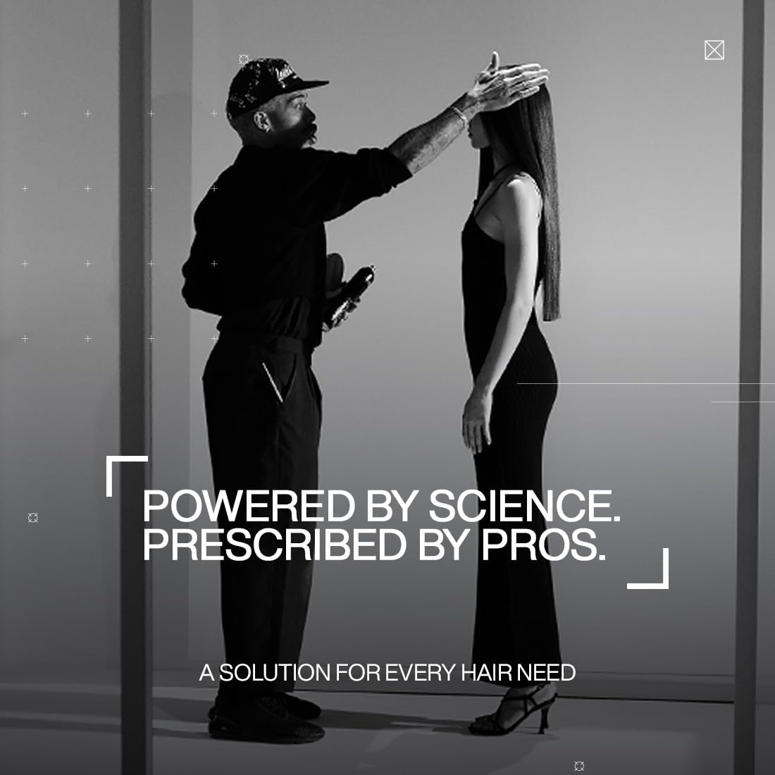 Redken Acidic Bonding Concentrate Conditioner With Citric Acid, 300 ml | Professional Bond Repair Conditioner For Dry, Damaged, Coloured and Frizzy Hair | For Men & Women