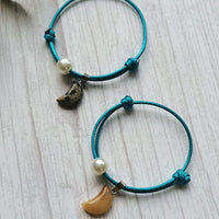 FASHEWELRY 50Pcs Crescent Moon Shaped Mixed Stone Pendants Healing Crystal Quartz Chakra Reiki Gemstone Charms for Necklace Jewelry Making Hole: 2x7mm 1-Mixed Color-Moon-Random