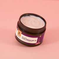 Pilgrim French Red Vine Face Cream with SPF 30 Sunscreen, Rosehip Oil & Vit C For Anti Ageing, Sun Protection PA+++, Daily Use, Dry, Oily, Combination Skin, Men & Women, 50g