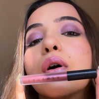 Lavenza Color Pop Berry Plum - Vegan Liquid Metallic Eyeshadow | Long-Lasting, Crease Proof, Smudge Proof | One Swipe Application | With Date Extract | 3.5 Ml