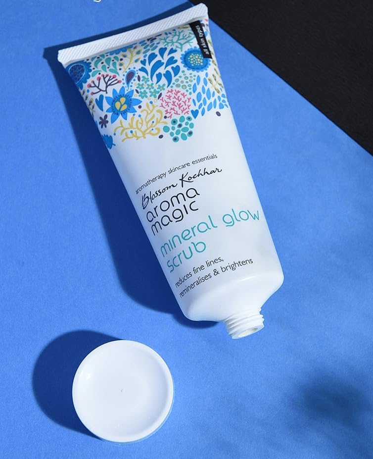 Aroma Magic Mineral Glow Scrub | Exfoliates, reduces fine lines, brightens & boosts hydration| With beeswax, vegetable glycerine, lavender, tea tree & rose essential oils| All Skin Type- 100ml