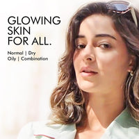 Lakmé Blush & Glow Exfoliating Face Wash with Vitamin C Serum, Hydrating and Gentle Facewash with Strawberry Fruit Extracts, 150gm