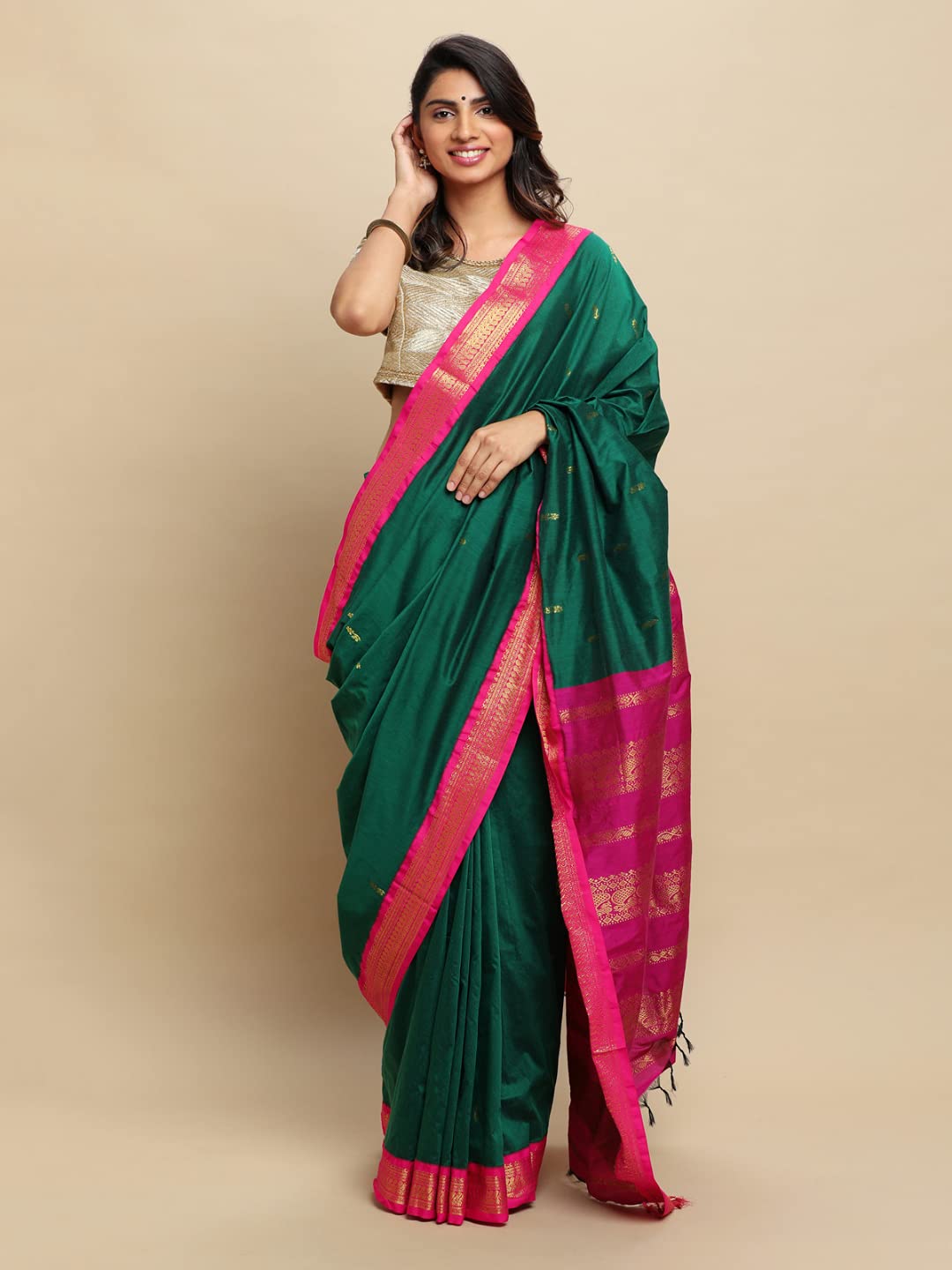 manvish drapes Gadwal Silk Cotton saree with Buttas and Peacock Border Saree with Contrast Blouse Piece (GREEN-RANI)