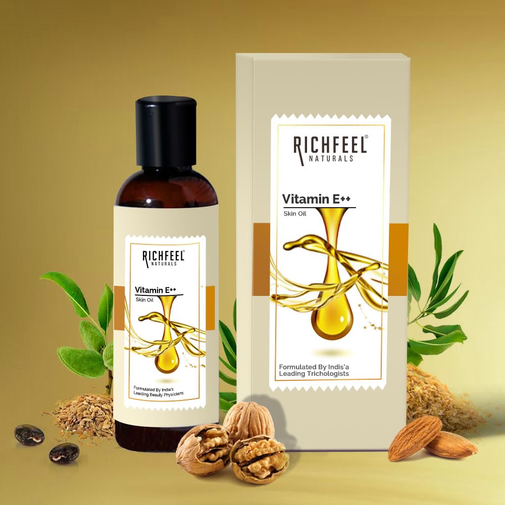 Richfeel Vitamin E++ Oil, 80ml - Pack of 2 | Blend of Almond, Wheatgerm, Walnut & Carrot Oils | Antioxidant | Fight Dullness, Damage & Ageing of Skin | Anti-Stretch Marks and Scars
