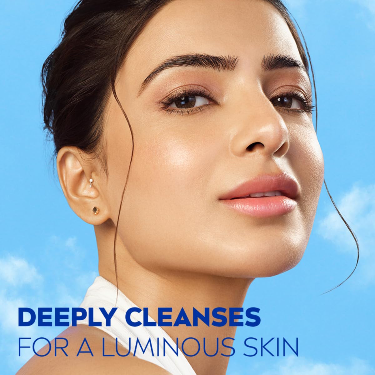 NIVEA Luminous Even Glow Face wash with an oil free formula, infused with AHA, Aloe vera, Guarana Extracts, Deeply cleanses, for Normal & Sensitive Skin, For Women & Men | 50ml