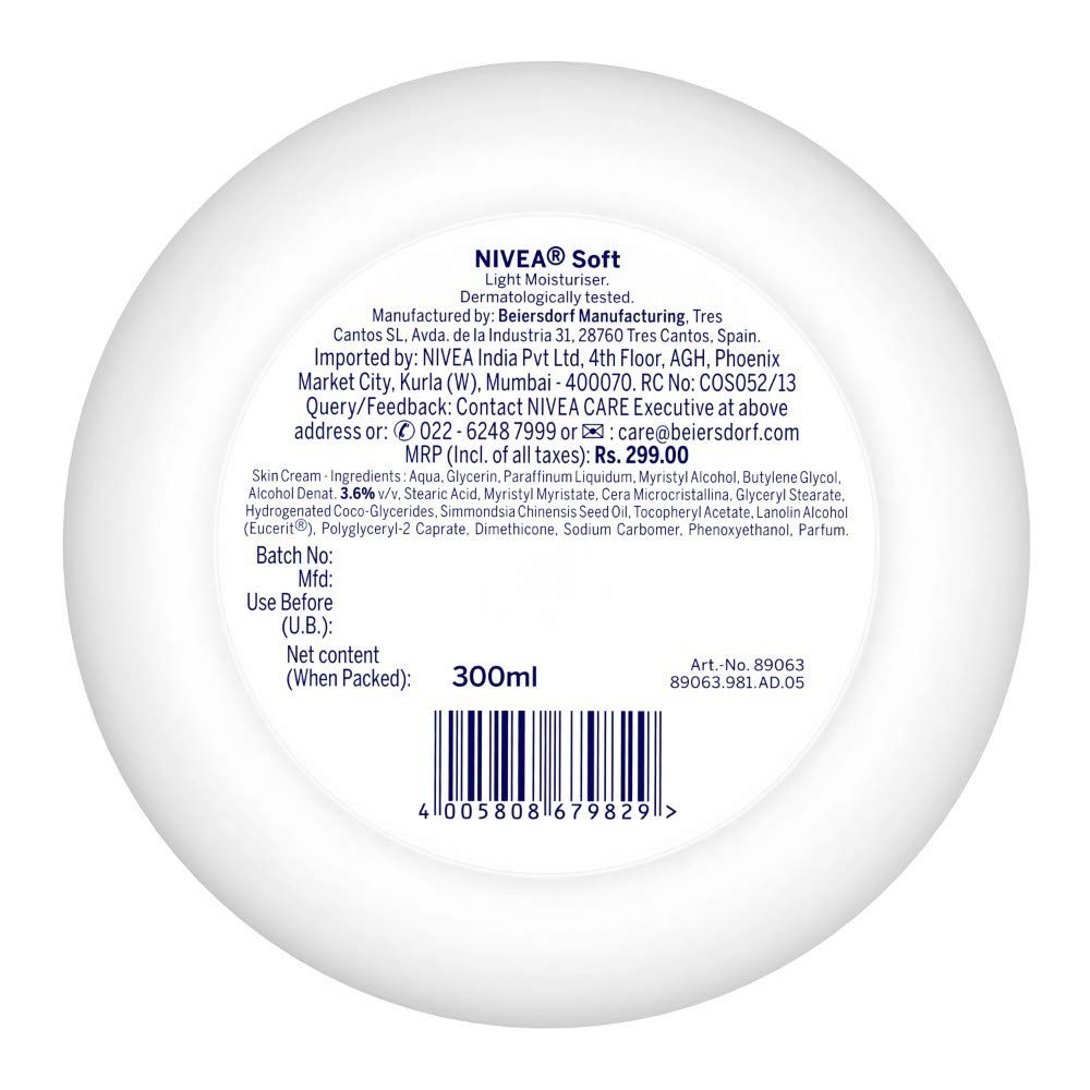 NIVEA Soft Light Moisturizing Cream, 300ml (Pack of 2)