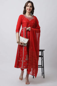 Women's  Rayon Slub Embroidered Kurta Set With Dupatta