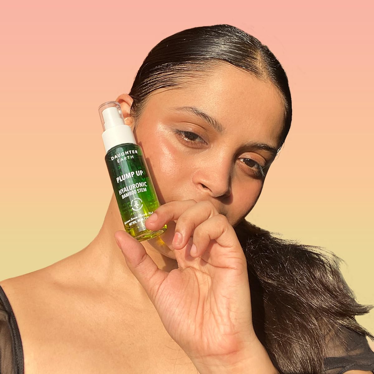 DAUGHTER EARTH Hyaluronic Acid Serum For Face | Plump Up Enriched With Multi-Molecular Hyaluronic Acid, Tremella Mushroom, Bamboo Shoots, Seaweed & Provitamin B5 | Get Hydrated & Youthful Skin - 30ml