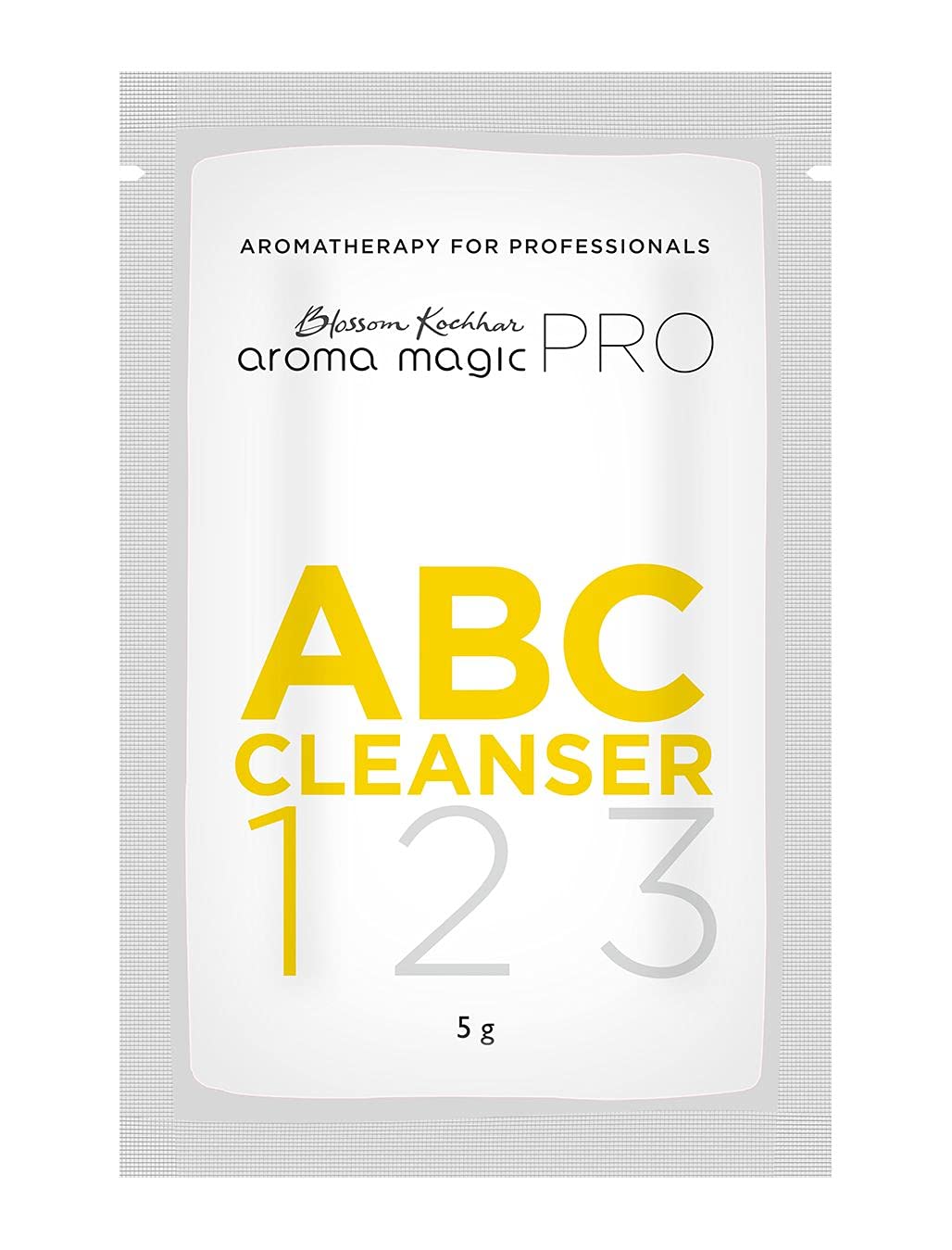 Aroma Magic 3 step Detox Bamboo Charcoal Facial Kit Set| Pro Express Range| Deep cleanses, tightens pores & brightens skin | removes dirt & excess oils |All Skin | 5 Single Use Kit| Pack of 1