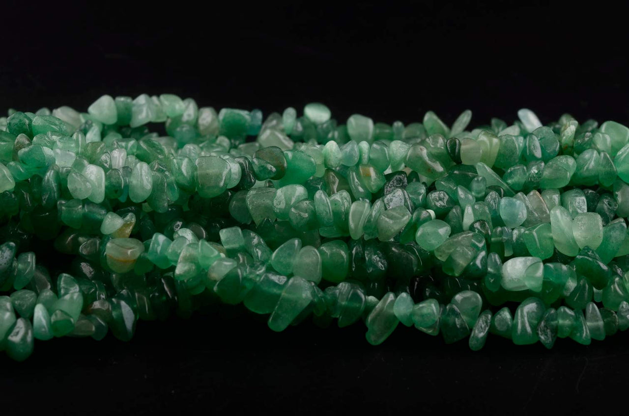 Natural Chip Stone Beads Green Aventurine 5-8mm About 400 Pieces Irregular Gemstones Healing Crystal Loose Rocks Bead Hole Drilled DIY for Bracelet Jewelry Making Crafting (5-8mm, Green Aventurine)