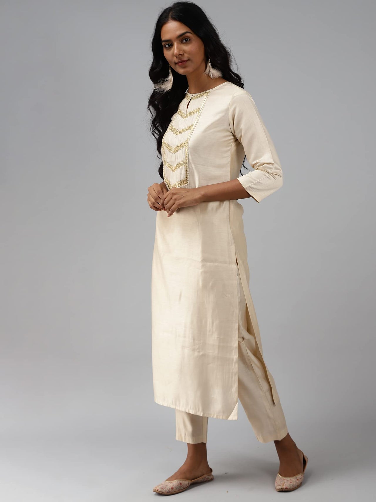 INDO ERA Women's  Cream Solid Viscose Straight Kurta Trouser With Dupatta Set