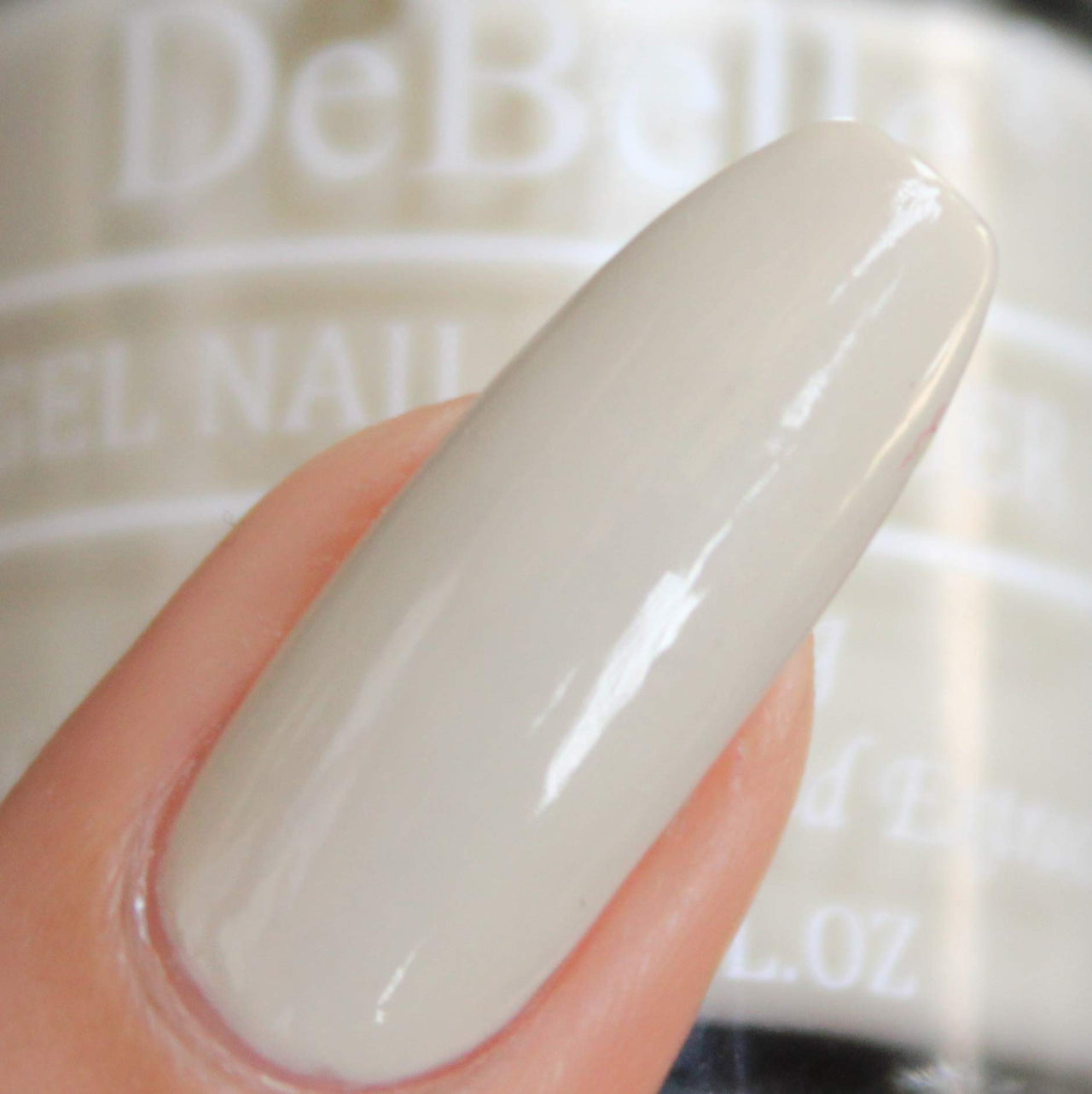 DeBelle Gel Beige Nail Polish-Light Nude(Natural Blush), 8 ml - Enriched with natural Seaweed Extract, cruelty Free, Toxic Free Glossy Finish.