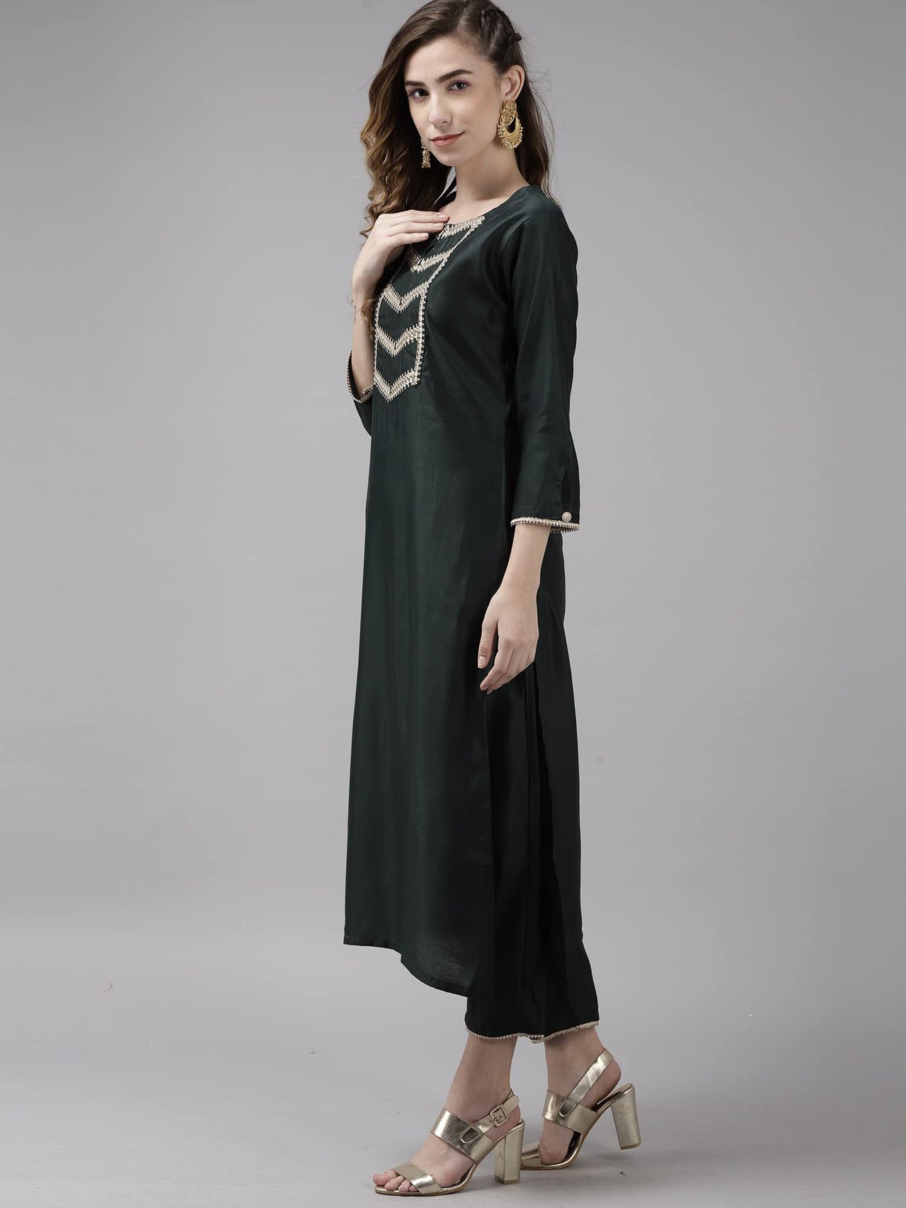 INDO ERA Women's  Cream Solid Viscose Straight Kurta Trouser With Dupatta Set