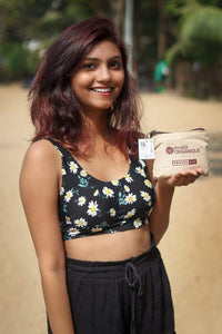 khadi Organique Grooming Travel Kit Men & Women (2 Soap X 50gm each, 1 Shampoo 30ml,1 Conditioner 30ml, 1 Moisturiser 30ml, 1 Face Wash 30ml) 6 pcs in Set (Travell Kit Pack of 1))