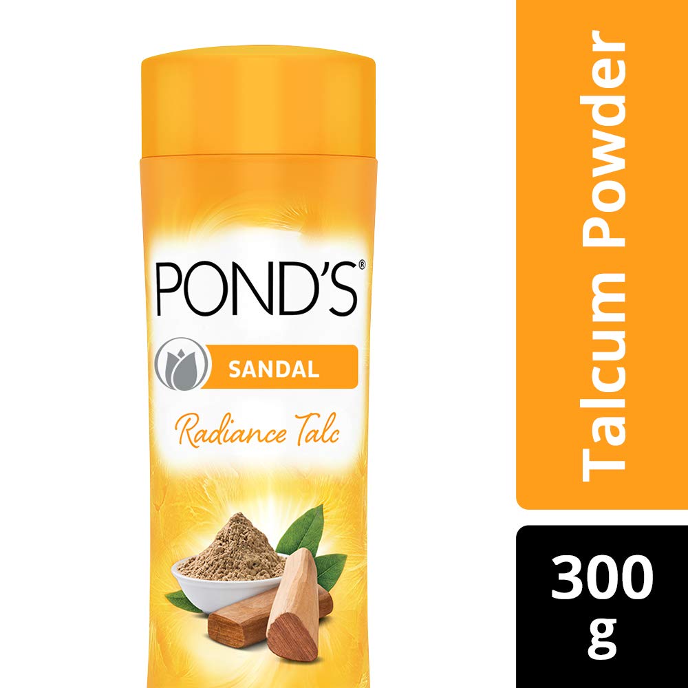 Pond's Dreamflower Fragrant Talcum Powder, Pink Lily, 400 G And Sandal Radiance Talcum Powder, Natural Sunscreen, 300 G