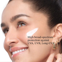 Neutrogena Hydro Boost Face Sunscreen SPF50+ PA++++ | Hyaluronic Acid & Niacinamide | UVA, UVB and Long UVA protection | Oily & Sensitive Skin | Non Greasy & No White Cast | Hydrating Fluid | 50ml