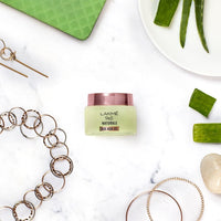 Lakmé 9 to 5 Naturale Aloe Aqua Gel, With Aloe Vera And Glycerine, Lightweight, Non Sticky, For Hydrated And Moisturized Skin, 50 g