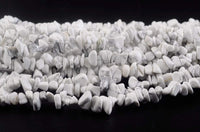Natural Chip Stone Beads White Howlite 5-8mm About 400 Pieces Irregular Gemstones Healing Crystal Loose Rocks Bead Hole Drilled DIY for Bracelet Jewelry Making Crafting (5-8mm, White Howlite)