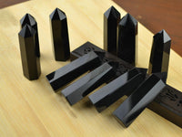 FHNP367 Natural Pink Rose Quartz, Clear Crystal, Black Obsidian Point Wands - 3 inch Healing Crystal 6 Faceted Prism Reiki Chakra Meditation Obelisk Tower Gift - Set of 3 Set of 3(obsidian+clear Quartz+rose Quartz)