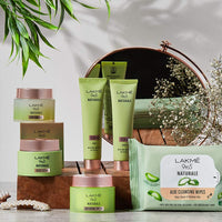 Lakmé 9To5 Natural Aloe Cleansing Wipes, 141 G