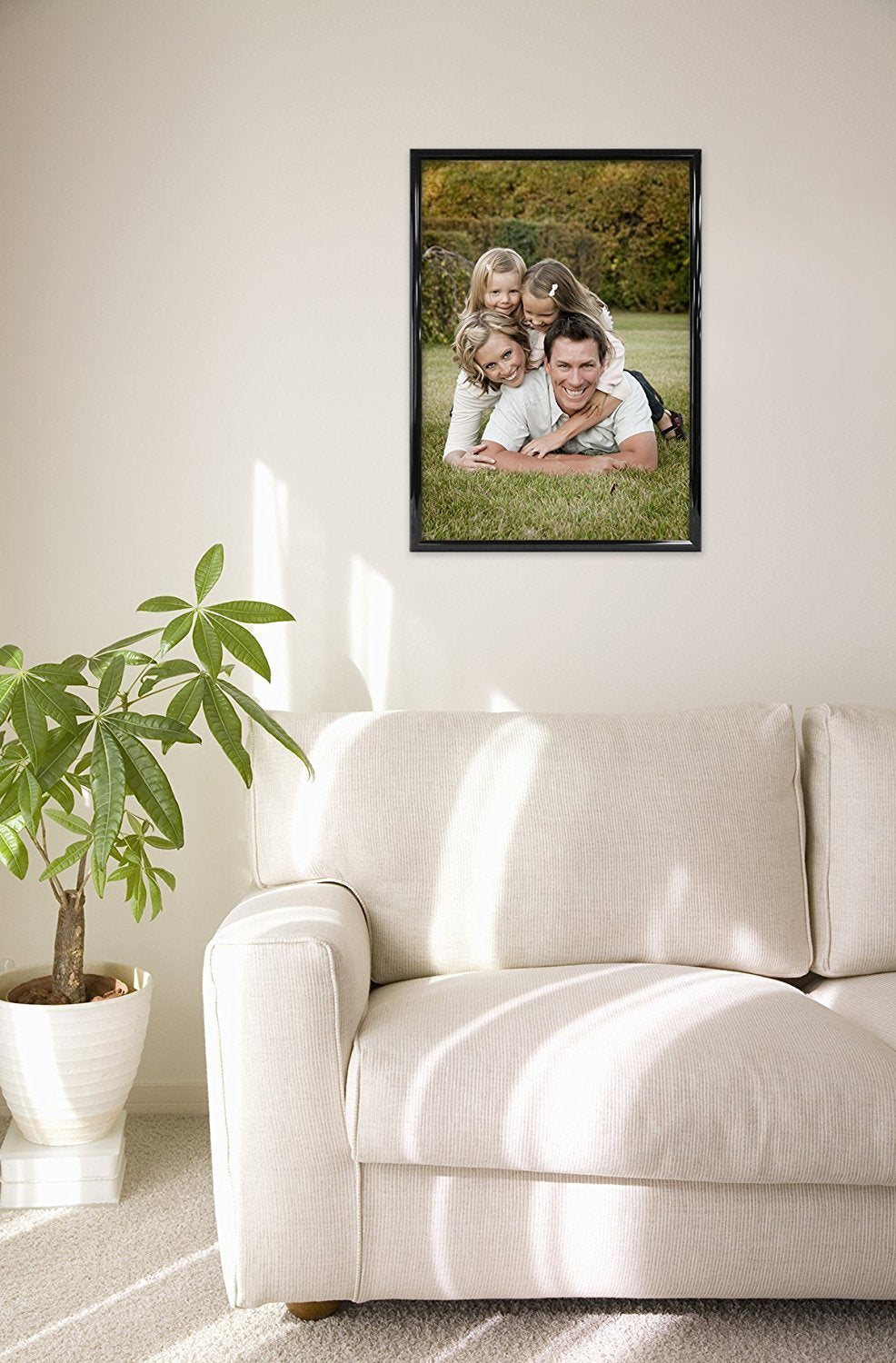 MCS Trendsetter 20x28 Poster Frame Black High-Gloss, Vertical & Horizontal Wall Hanging Large Picture Frame for Photos, Posters & Art Prints (1-Pack) 20 x 28 in Single